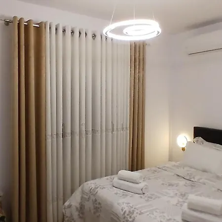 Citrusnest Pensionat Berat