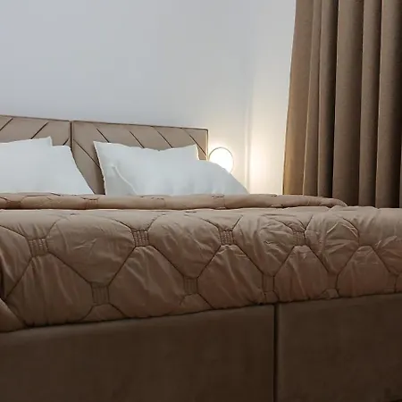 Citrusnest Pensionat 3*