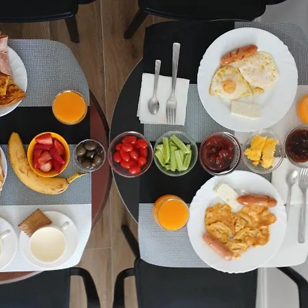 Citrusnest Pensionat Berat