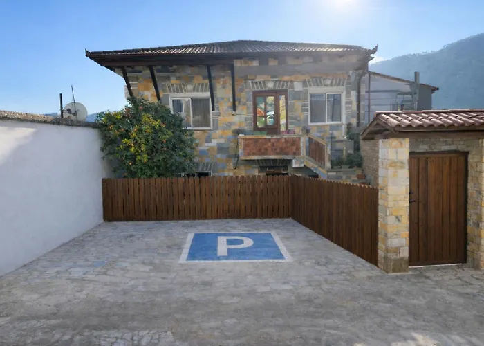 게스트하우스 Citrus Garden 베라트