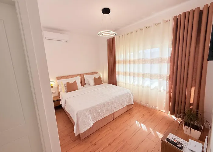 Citrus Garden 베라트